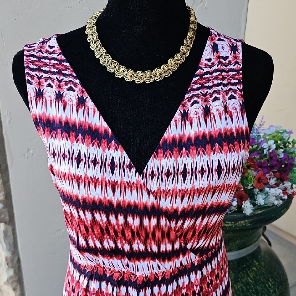 St. John's Bay Pink and Blue Sheath super soft and stretch V neck  Dress size sm
